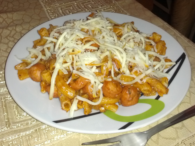 Paradicsomos, gombás tészta