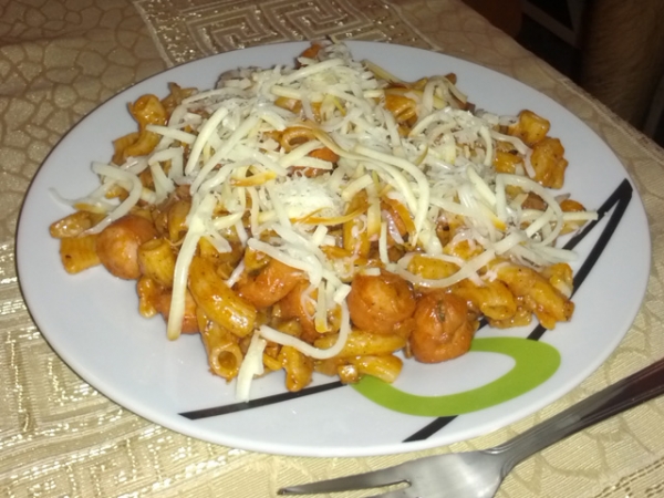 Paradicsomos, gombás tészta